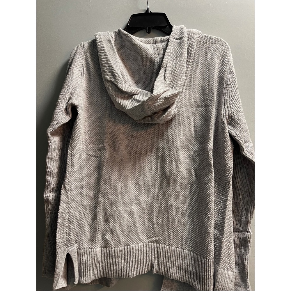 Gap Gray Knit Carigan
